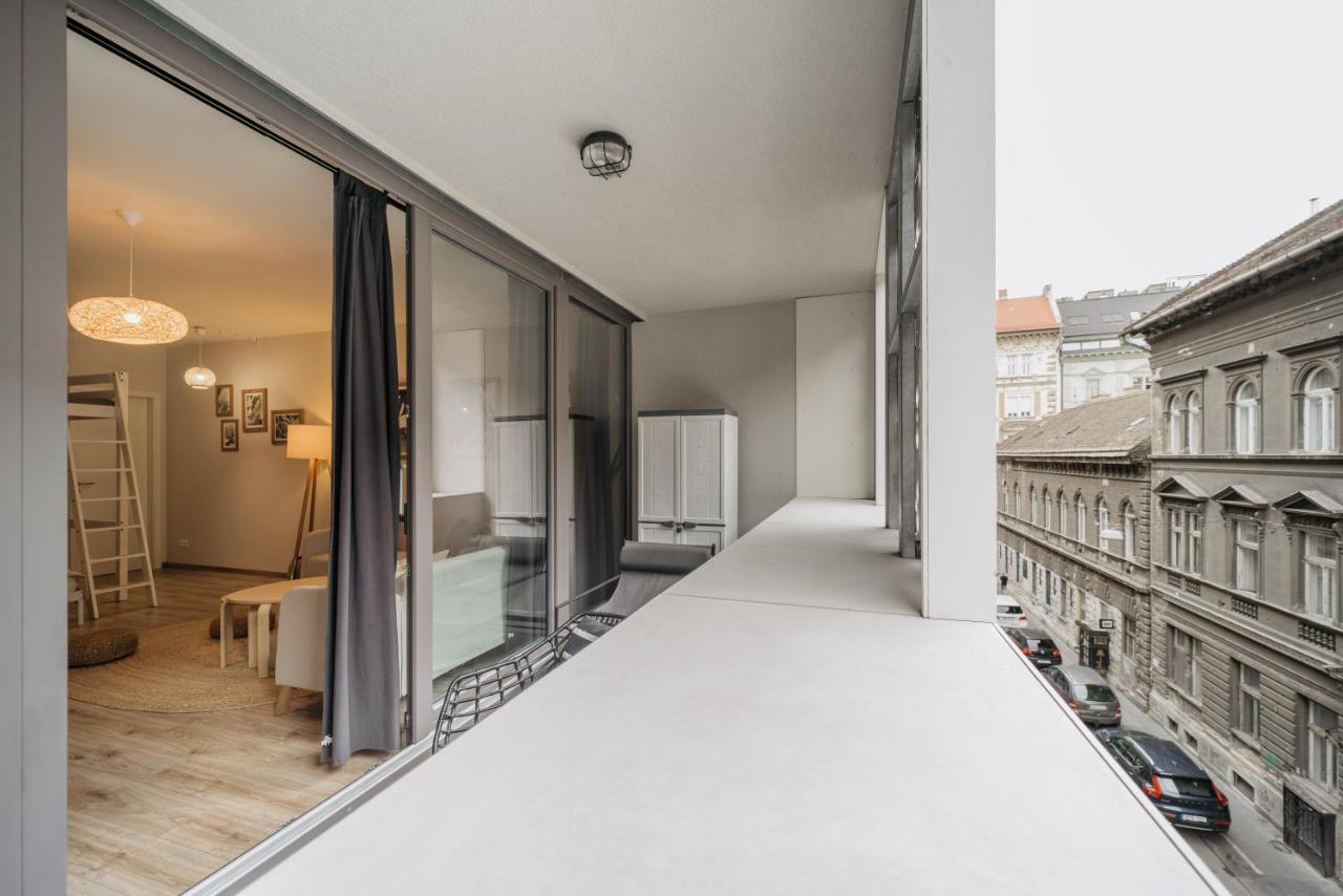 Monkey Suite Budapest Exterior photo